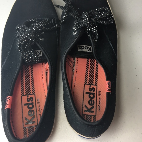 Keds | Females size 7, color black. - Picture 4 of 10
